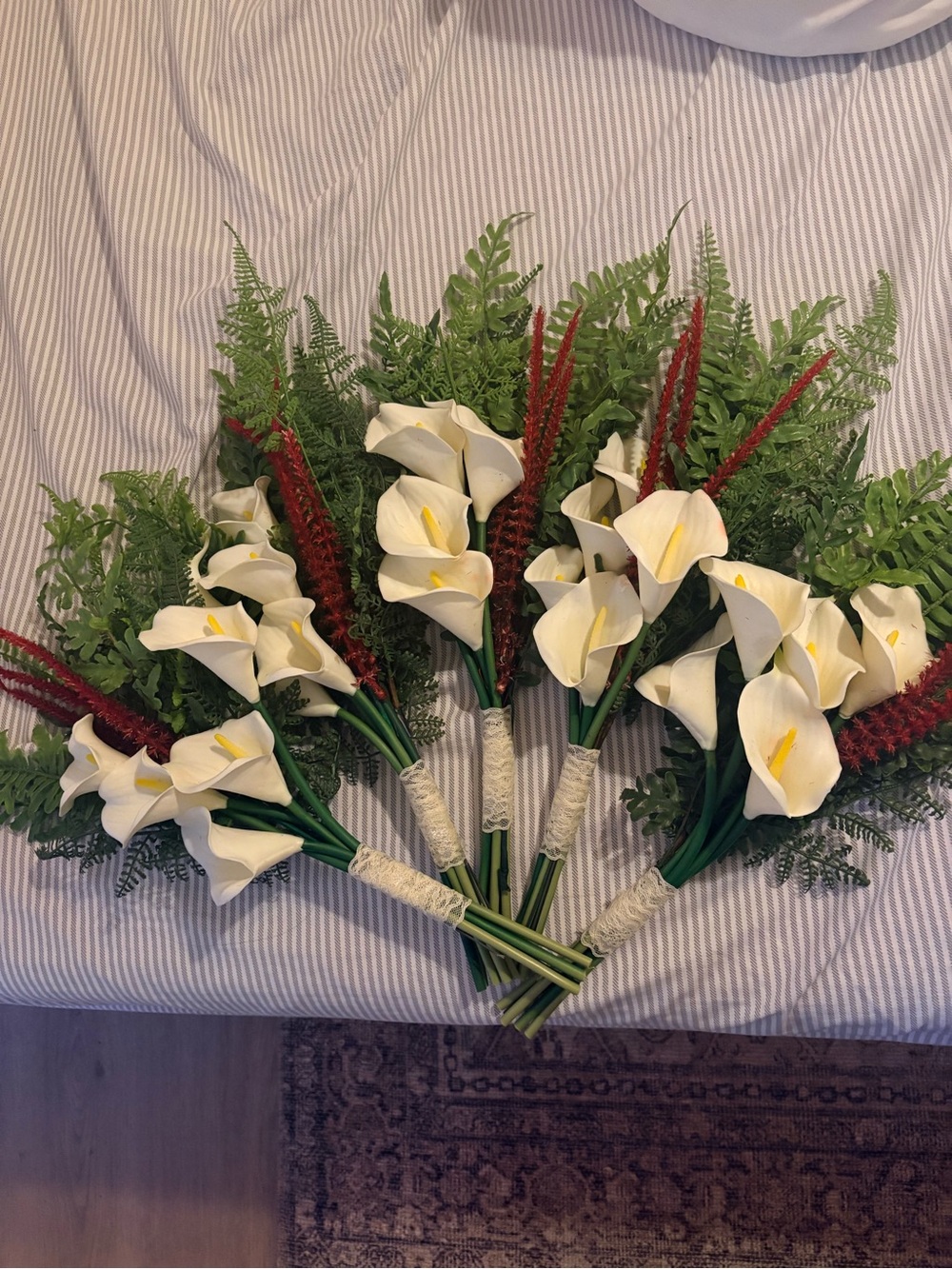 Artificial calla Lilly bridesmaids bouquet 5PC